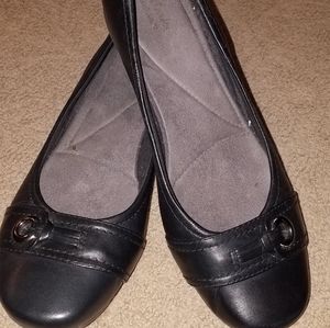 10M Clarks Black Leather Shoes Flats